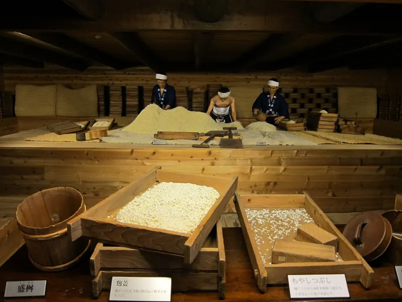 An exhibit at the Hakutsuru Sake Brewery Museum, Kobe